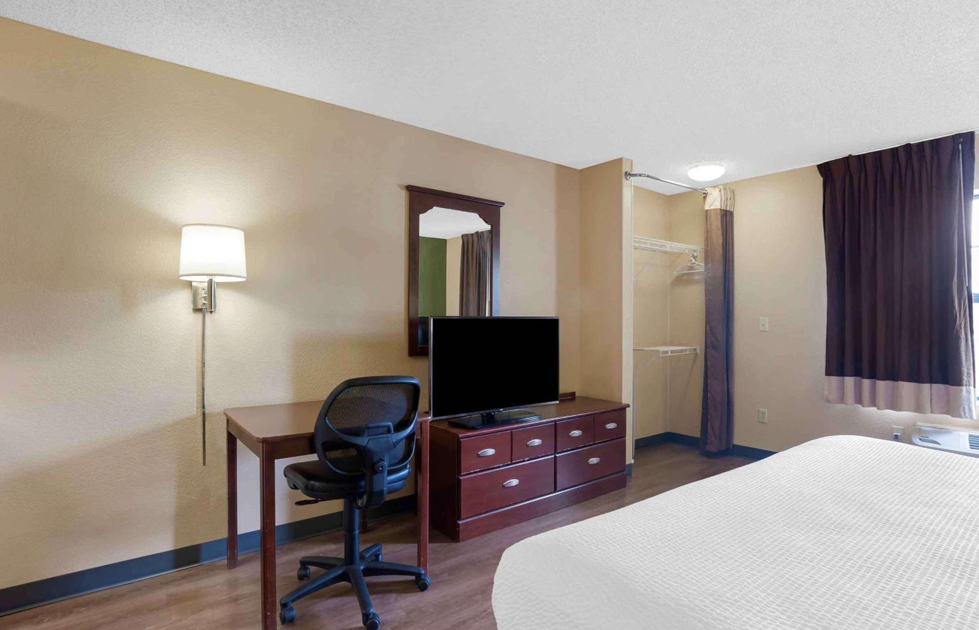 Extended Stay America Select Suites - Milwaukee - Waukesha Luaran gambar