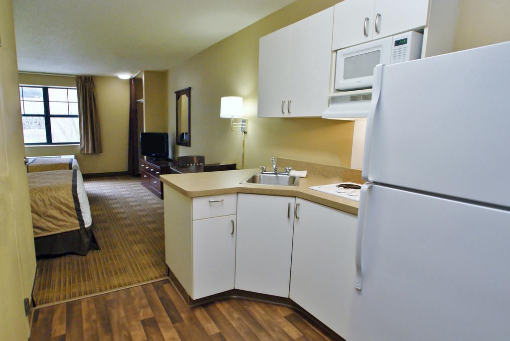 Extended Stay America Select Suites - Milwaukee - Waukesha Luaran gambar