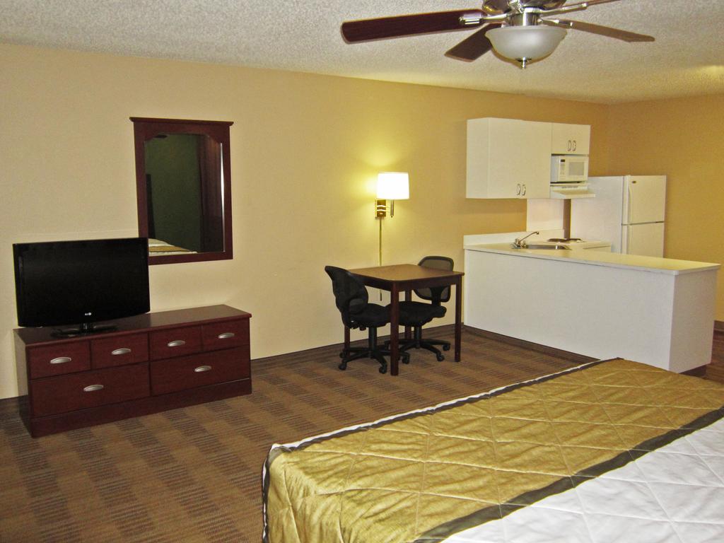 Extended Stay America Select Suites - Milwaukee - Waukesha Luaran gambar